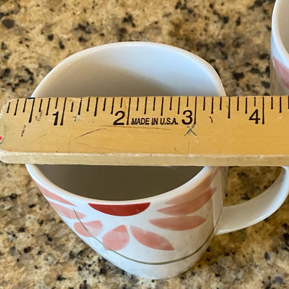 Two Corelle Square Pretty Pink Mugs - Picture 4 of 7
